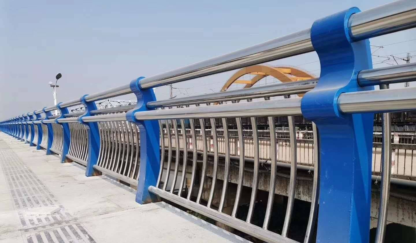 巴彦淖尔桥梁不锈钢防撞护栏
